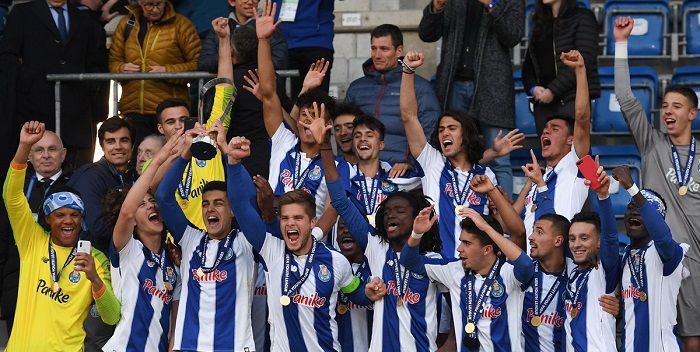 FC Porto wygrało Ligę Mistrzów. Młode Smoki w finale pożarły Chelsea (VIDEO)