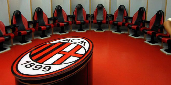 Nowy trener blisko AC Milan. Ostatnio miał w zespole dwóch Polaków, teraz będzie prowadził Krzysztofa Piątka