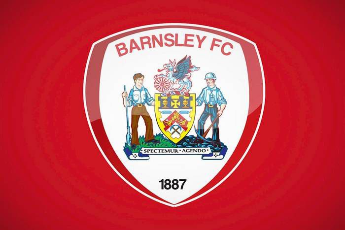 Nowy szkoleniowiec w Barnsley FC. Otrzymał zadanie utrzymania zespołu w Championship