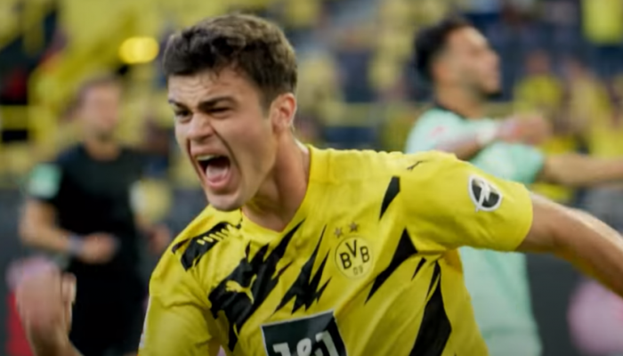 Wielki talent z Borussii Dortmund dostanie nową umowę na 18. urodziny (VIDEO)