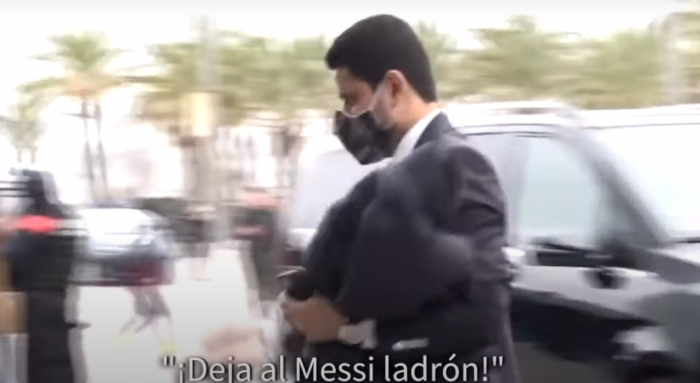 Liga Mistrzów. Kibice FC Barcelona zwyzywali prezydenta PSG! Poszło o Leo Messiego