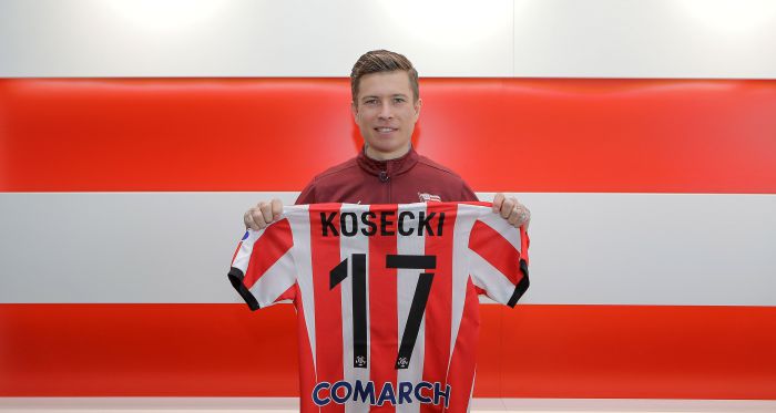 Jakub Kosecki znowu w Ekstraklasie. Skrzydłowy zagra w Cracovii (VIDEO)