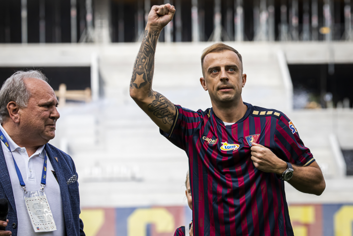 Kamil Grosicki skomentował decyzję Kosty Runjaicia o odejściu z Pogoni Szczecin