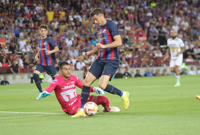 Pedri zachwycony Lewandowskim. 