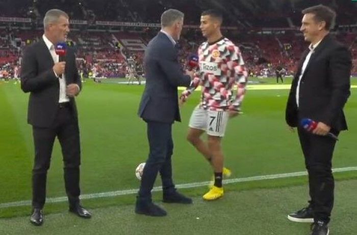 Cristiano Ronaldo ostentacyjnie zignorował legendę Liverpoolu. Nie krytykuje się CR7 (VIDEO)