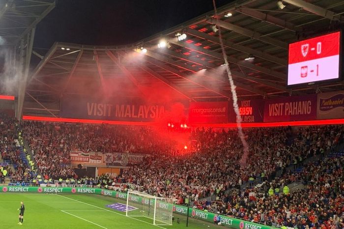 Polscy kibice zatrzymani przez policję po meczu w Cardiff