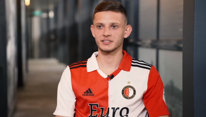 Sebastian Szymański z kolejnym golem w Feyenoordzie. Polak zdobył kluczową bramkę hitu