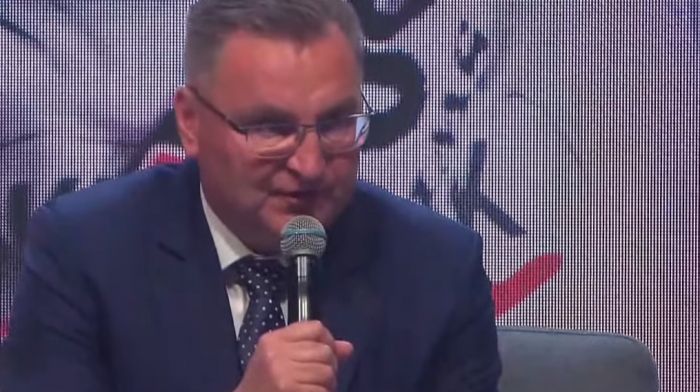 Czesław Michniewicz: Nie możemy pozwolić sobie na niepowołanie niegrających piłkarzy