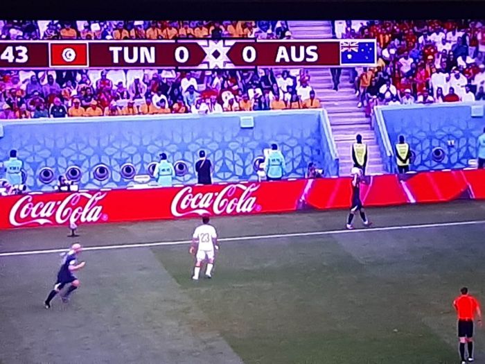 Australia dalej w grze na mundialu po zwycięstwie z Tunezją (VIDEO)