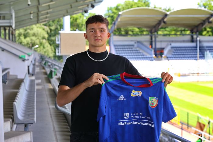 Kolejny transfer Miedzi. Pomocnik Legii Warszawa wzmacnia spadkowicza z Ekstraklasy