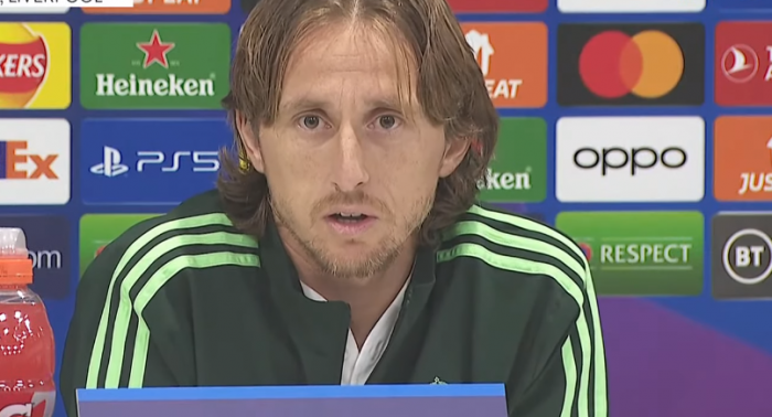 Luka Modrić odrzucił gigantyczną ofertę i pozostaje w Realu Madryt