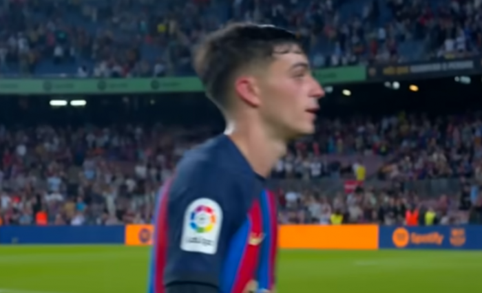 Angielscy giganci pójdą po asa FC Barcelona. Te dwa kluby chcą Pedriego