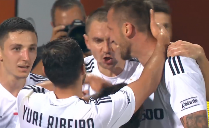 Legia intensywnie szuka napastnika. Interesuje się snajperem z greckiej ligi (VIDEO)