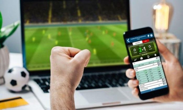 Zakłady na żywo vs zakłady przedmeczowe: Które są bardziej opłacalne?