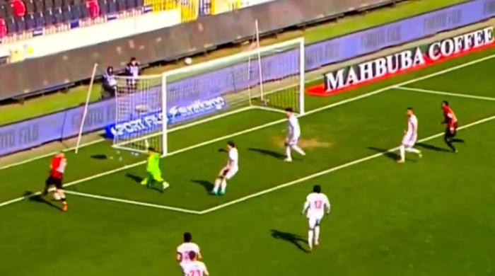 Gol Kacpra Kozłowskiego w Turcji. Jak on to zrobił? (VIDEO)