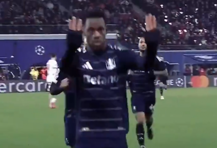 Turecki gigant walczy o Jhona Durána. Oficjalna oferta trafiła do Al Nassr