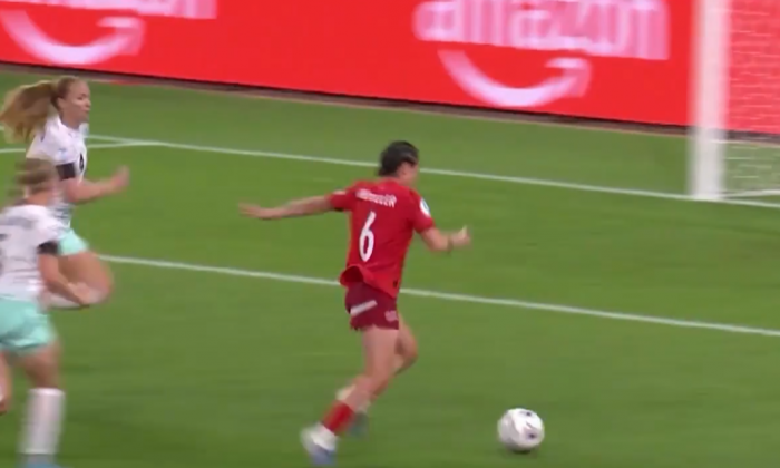 EURO Kobiet 2025: Szwajcaria pokonuje Islandię! Pierwsza drużyna odpada z turnieju