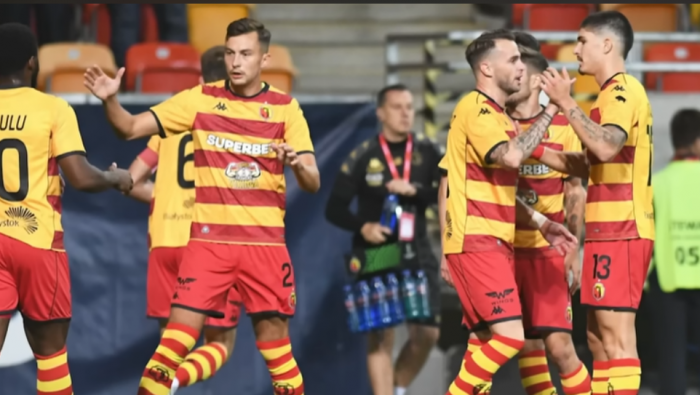 Ekstraklasa nie zwalnia tempa! Terminarz 10. kolejki i hitowych zaległości już znany