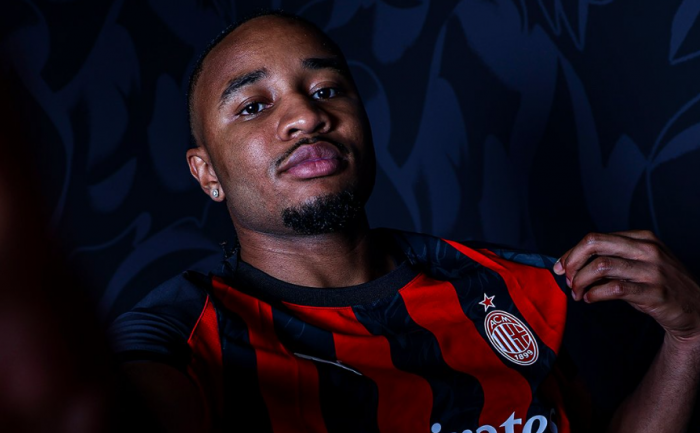 AC Milan ogłosił hitowy transfer. Sprowadził napastnika z giganta Premier League