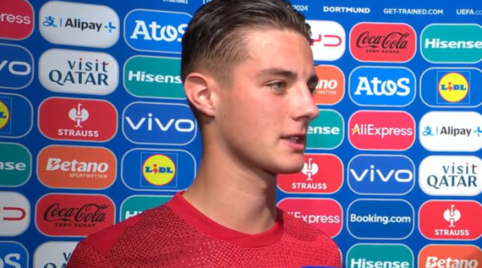 Media: Kacper Urbański zostanie zawodnikiem Legii. Zostały testy medyczne. Znamy szczegóły transakcji