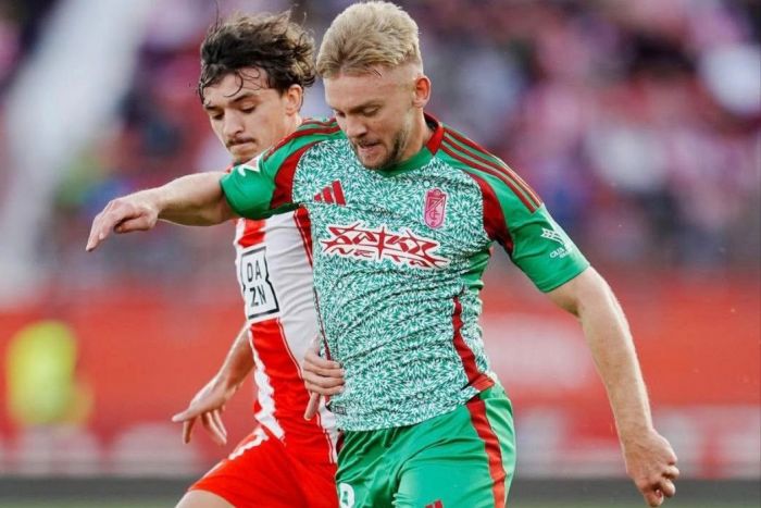 Kamil Jóźwiak wraca do Ekstraklasy! Przeszedł testy medyczne w czołowym polskim klubie