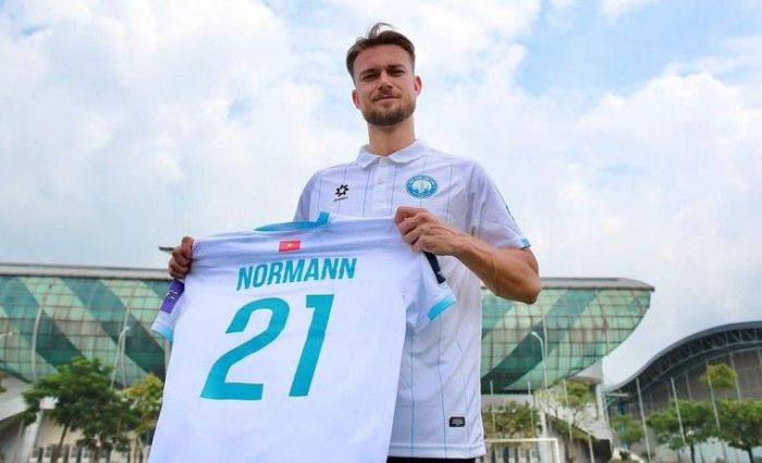 Kristoffer Hansen zmienia otoczenie. Były gracz Jagiellonii wybiera egzotyczny kierunek