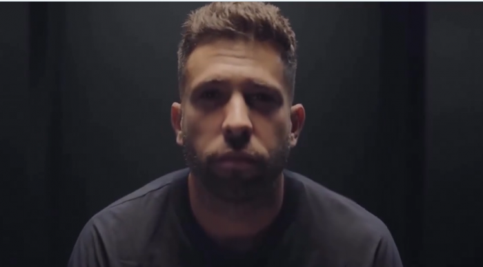 Mistrz Europy, zdobywca Ligi Mistrzów, były as FC Barcelona ogłosił zakończenie kariery