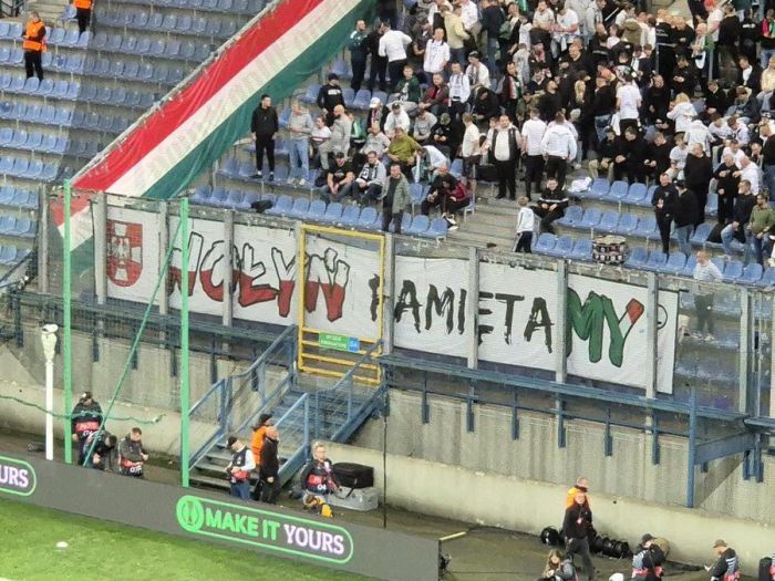 Szachtar reaguje ws. flagi „Wołyń”. Klub wydał oświadczenie