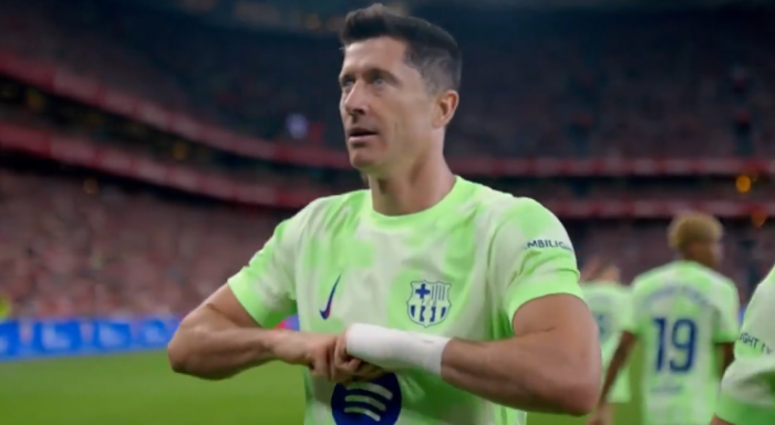 Robert Lewandowski wrócił po kontuzji. Tyle czasu dostał od Hansiego Flicka w wygranym meczu Barcelony (VIDEO)