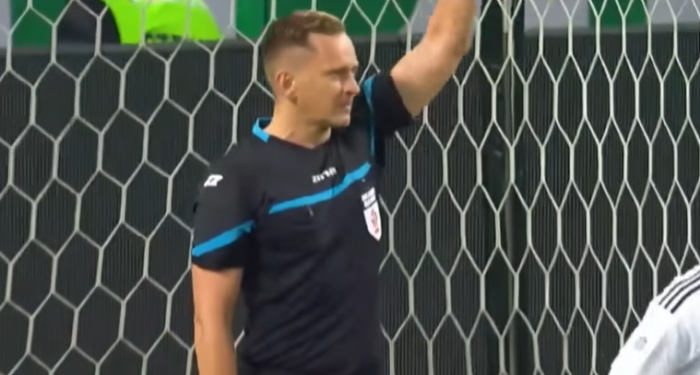 Jak klasyk to Lasyk! Znamy sędziów meczów 30. kolejki PKO BP Ekstraklasy