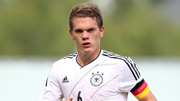 Matthias Ginter ma zastąpić kapitana w angielskim gigancie!