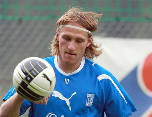 Były piłkarz Lecha nie zagra w Lidze Mistrzów. Wybrał kontrakt w Ligue 1