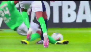 BRUTALNY atak na Kyliana Mbappe! Kontuzja zawodnika PSG (VIDEO)