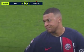 Tak Kylian Mbappe zareagował na zmianę w meczu z Olympique Marsylia. Dziwna reakcja Francuza