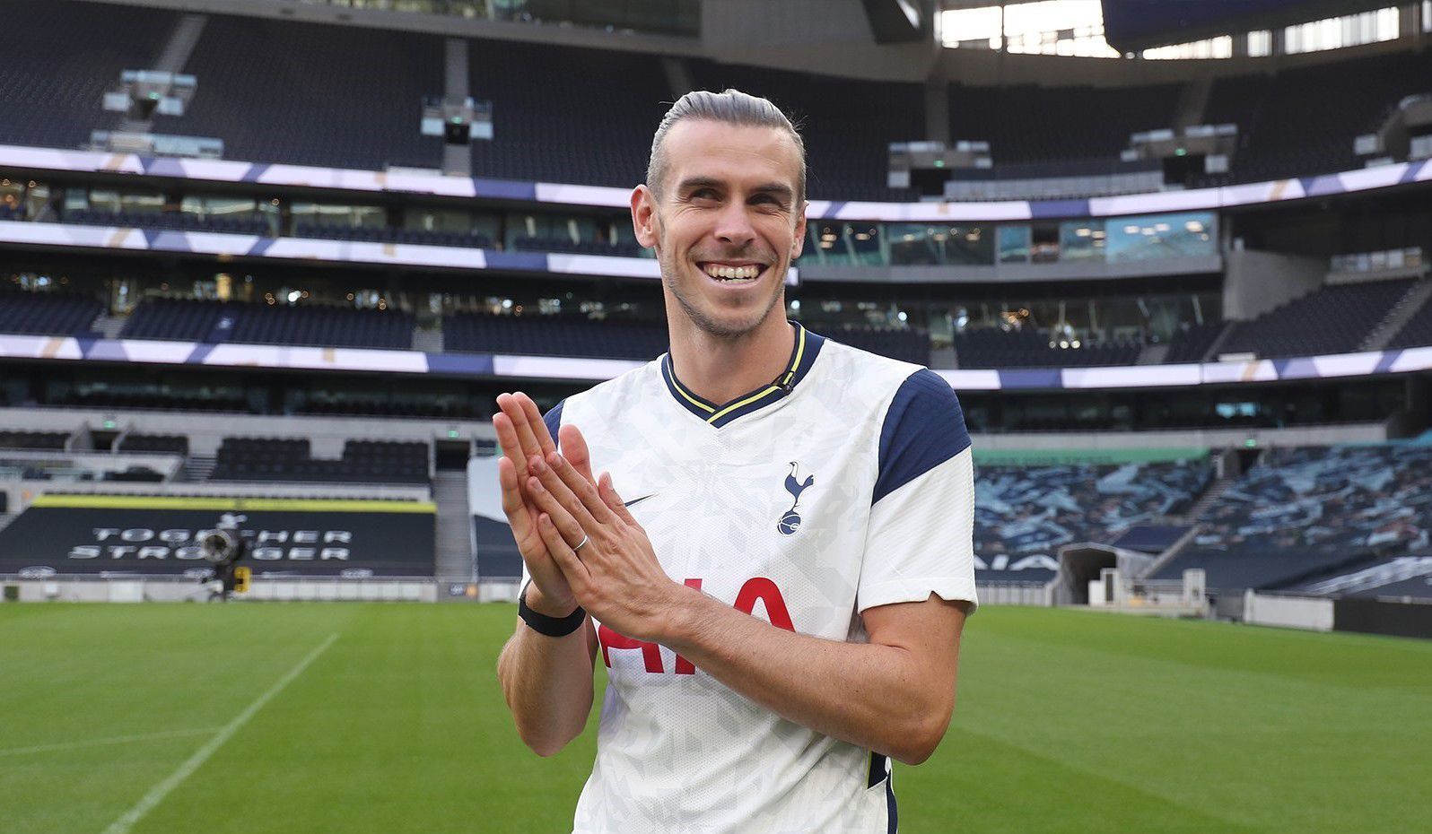 Tottenham Hotspur chce zatrzymać Garetha Bale'a! Koguty złożą ofertę  Realowi Madryt | Futbol - Piłka nożna
