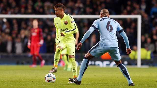 Neymar nie wytrzymał. Stanął twarzą w twarz z kibicem (VIDEO)