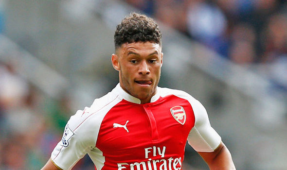 Wenger ma go dość. Trafi do innego wielkiego klubu z Premier League?