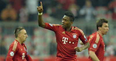 Super mecz Alaby. Bayern łatwo wygrał (VIDEO)