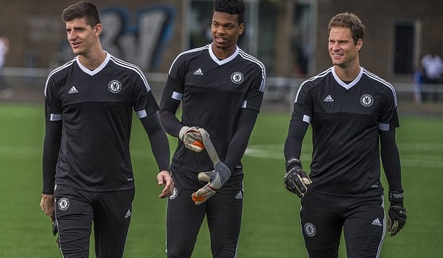 Chelsea szuka kolejnego bramkarza. Znane nazwiska na liście