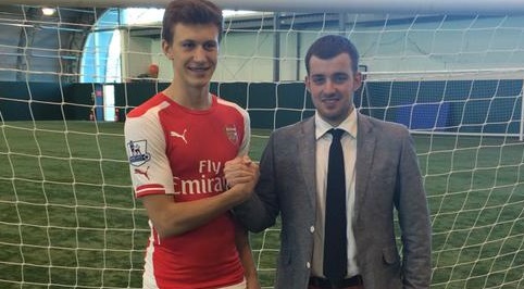 Wenger boi się rzucić Bielika na głęboką wodę!