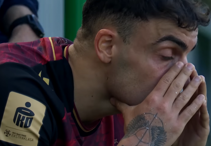 Widzew przegrał kluczowy mecz. To działo się w szatni po porażce. To oznacza poddanie się? (VIDEO)