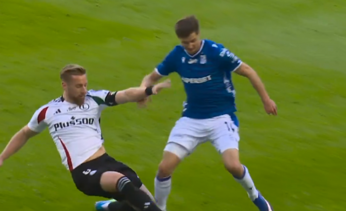 Jest decyzja w sprawie czerwonej kartki Rafała Augustyniaka. Legia Warszawa osiągnęła swój cel?