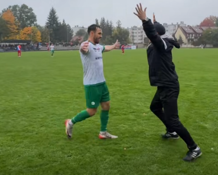 Huknął nie do obrony z rzutu wolnego! Show Macieja Rybusa w trzeciej lidze (WIDEO)