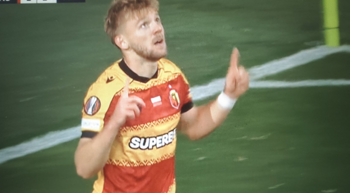 Jagiellonia zgarnęła 3 punkty w Lidze Europy. Dała się zaskoczyć, ale potem przeważyła szalę na swoją stronę. Pierwszy gol Jóźwiaka od ponad 3 lat (VIDEO)