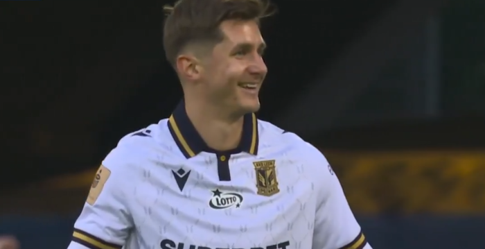 Lech zatrzymał rywala w Premier League. Rezerwowy dał Kolejorzowi pierwszy punkt w Lidze Europy (VIDEO) Lech zatrzymał rywala w Premier League. Rezerwowy dał Kolejorzowi pierwszy punkt w Lidze Europy (VIDEO)