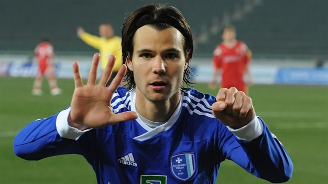 Wychowanek Barcy zaoferowany Zagłębiu
