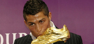 Gran Derbi w cieniu LM. Ronaldo na ławce