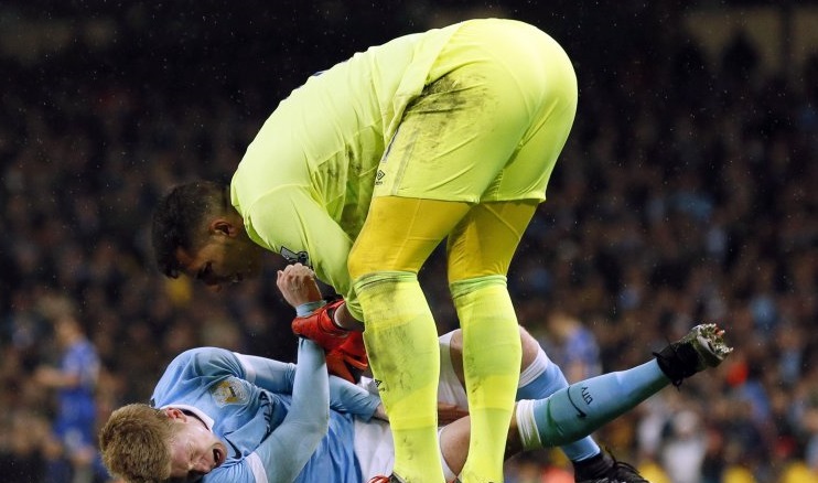 De Bruyne bohaterem. Wszedł, dał awans i przeżył dramat. Koniec sezonu?