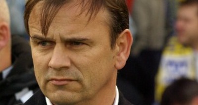 Miał walczyć o awans, a jest blisko strefy spadkowej. Kubicki zwolniony