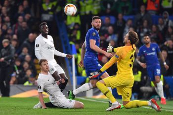 Chelsea po horrorze w karnych w finale Ligi Europy. W serii jedenastek pachniało sensacją na Stamford Bridge